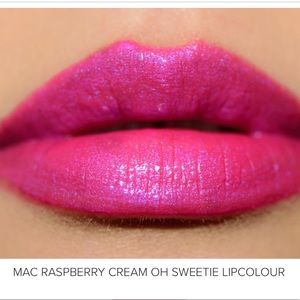 MAC Oh, Sweetie Lipcolour; Raspberry Cream
